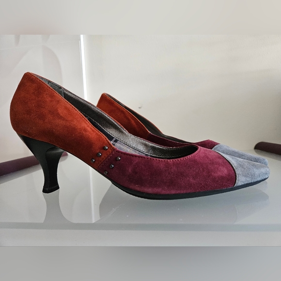 Aquatalia by Marvin K. Suede Burgundy Orange Grey Pumps US 6.5 - Picture 4 of 7
